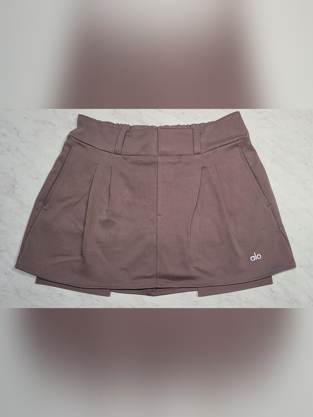 Alo Women’s Brown Active Skort - Sleek Performance Shorts